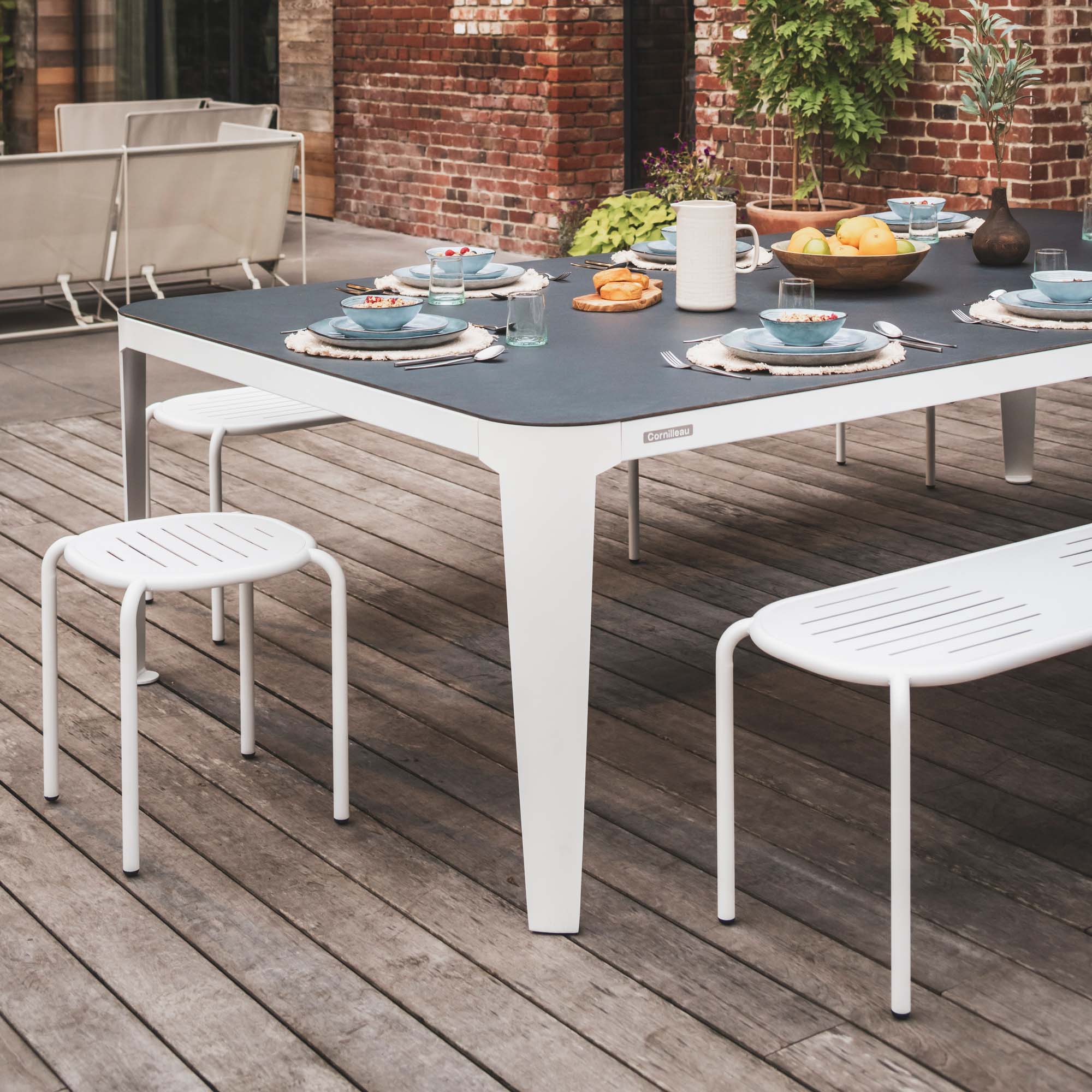 Hyphen Outdoor Tischtennistisch