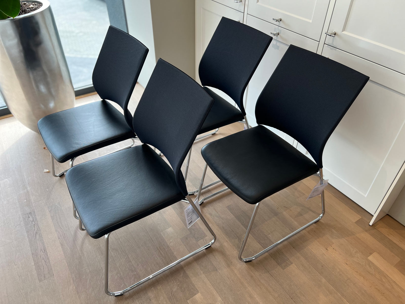 Stuhlgruppe Bow 9979 Ausstellungsstück