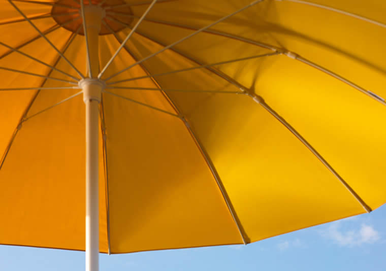 Pagodenschirm mit Bodenplatte