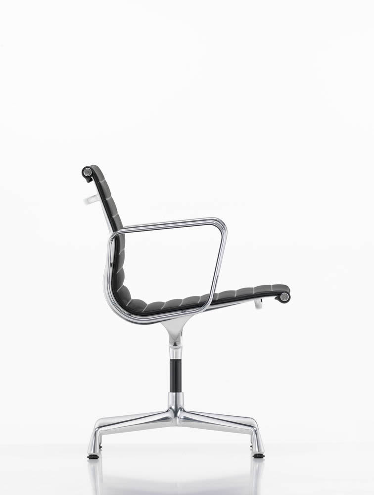 Aluminium Chair EA 107 / EA 108