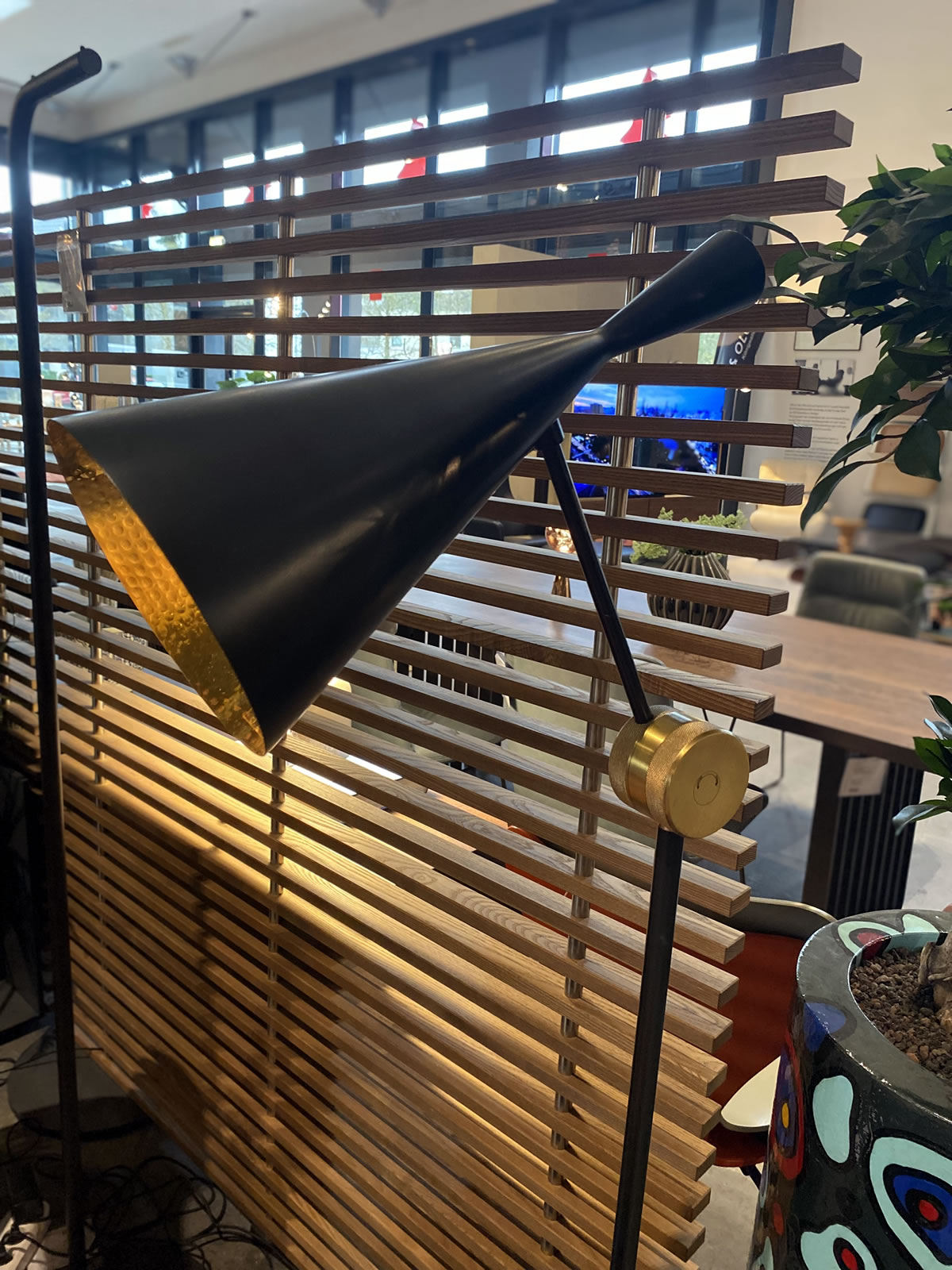 Beat Floor Stehleuchte 16178 Ausstellungsstück