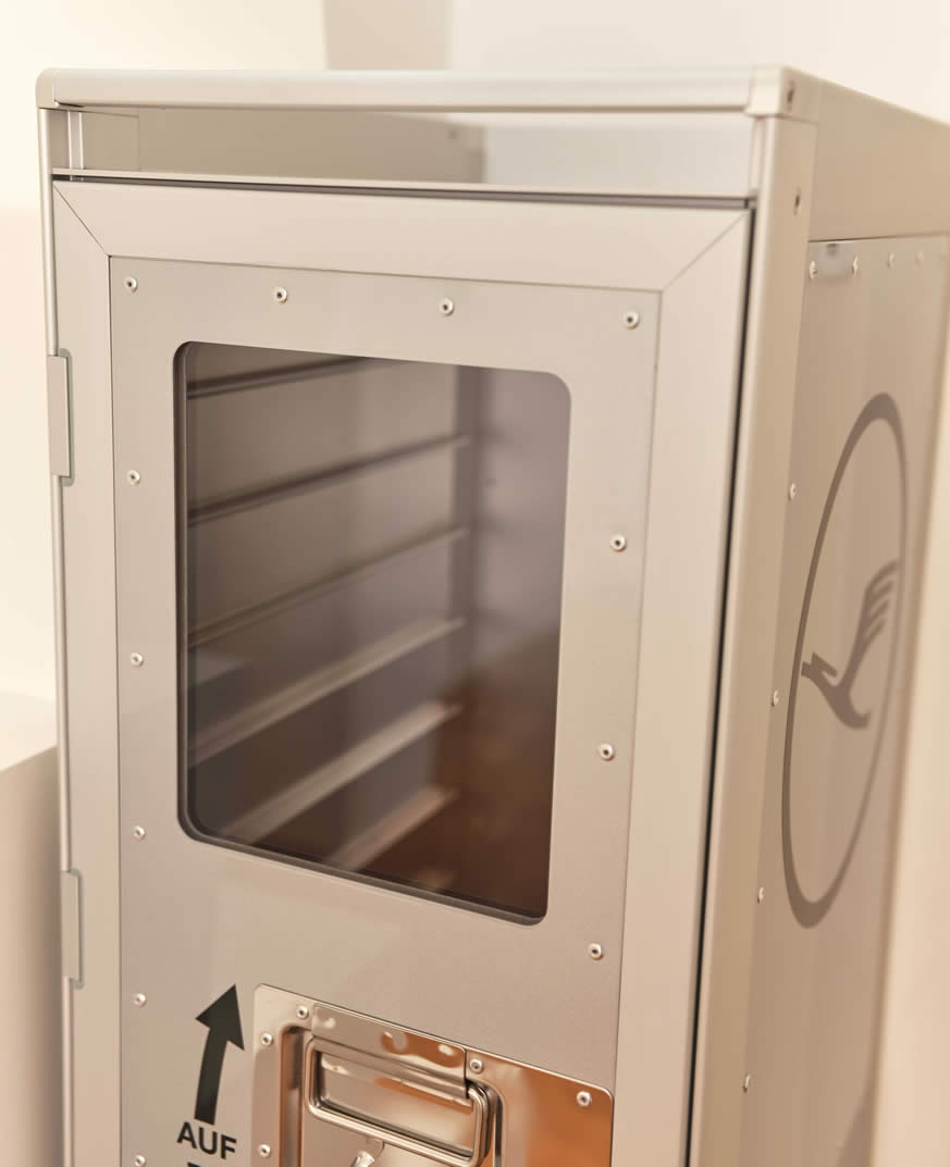 JU-52 Lufthansa Flugzeugtrolley