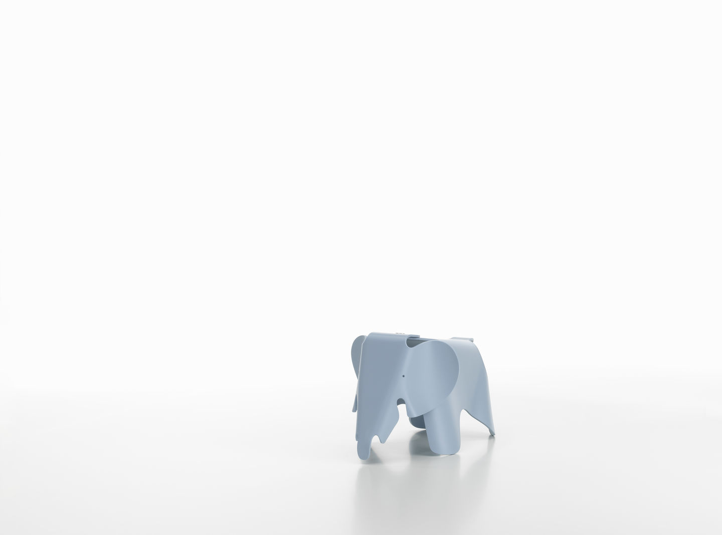 Eames Elephant RE