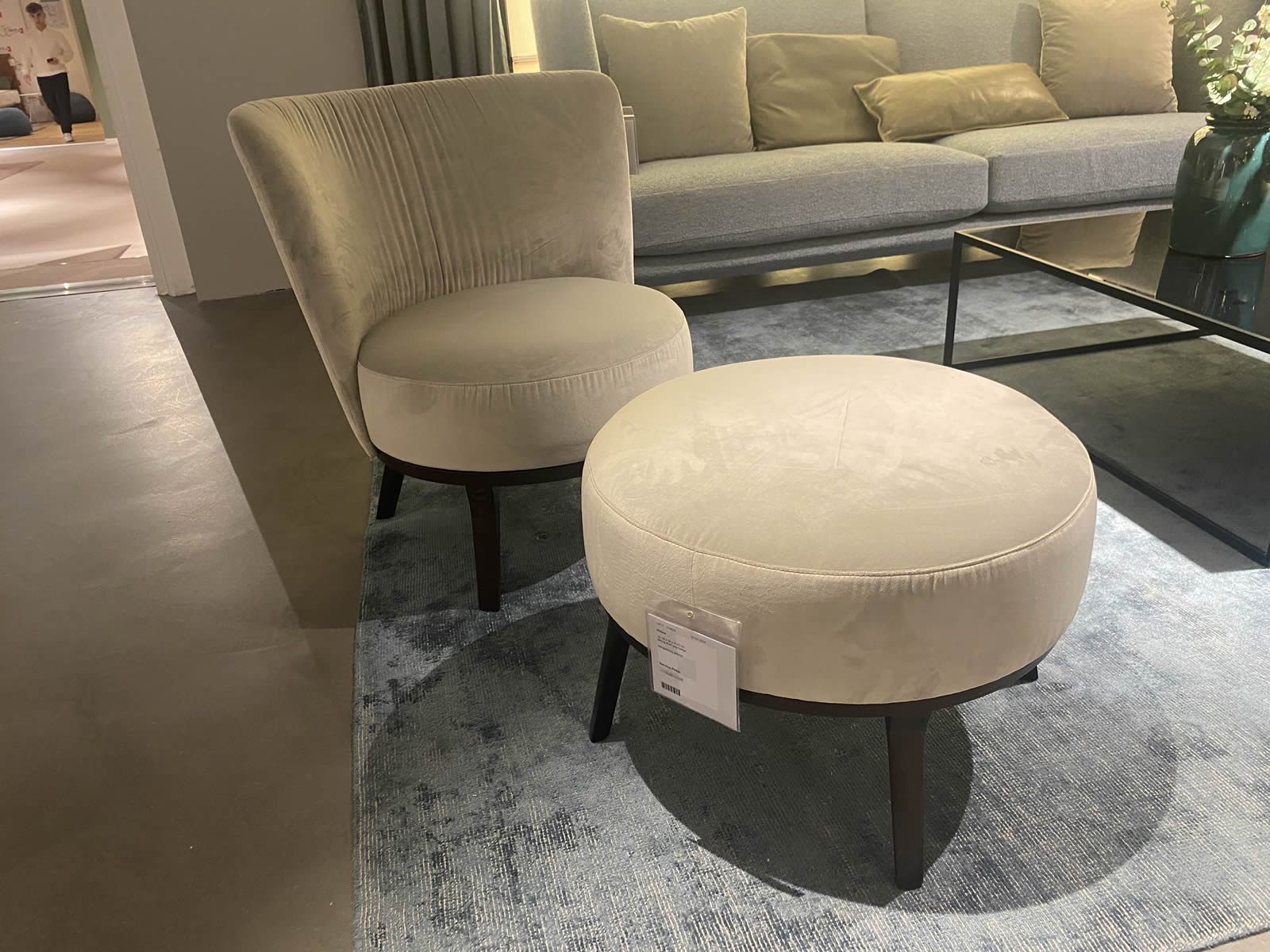 Sessel Polo Cocktail mit Hocker 14770 14771 Ausstellungsstück