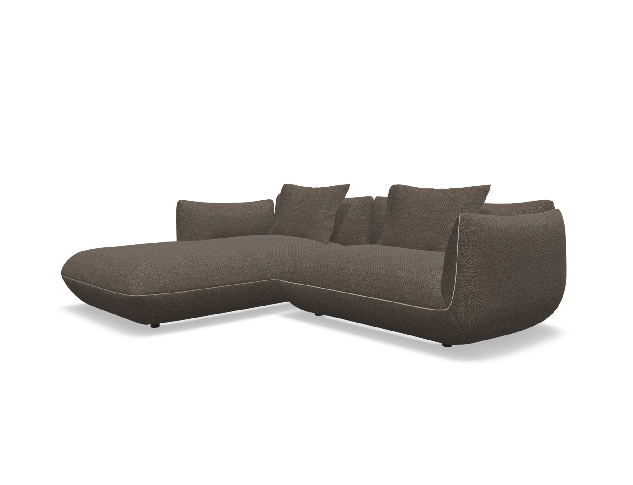 COR JALIS Smart Choice Sofa in Stoff 9276 Mittelbraun mit Ziernaht Sand und Liegenelement links – Perspektivansicht