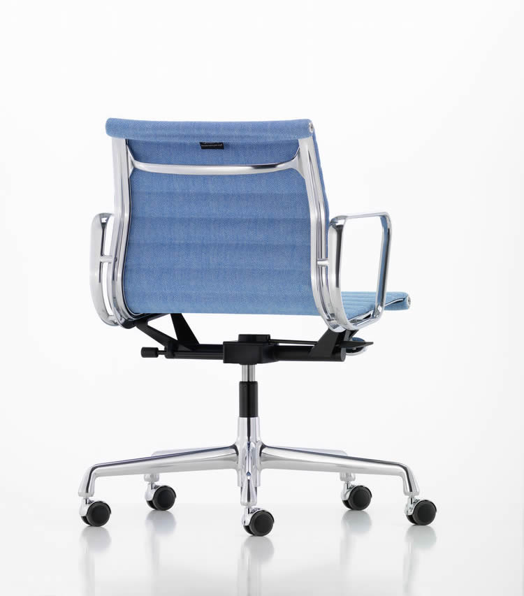 Aluminium Chair EA 118