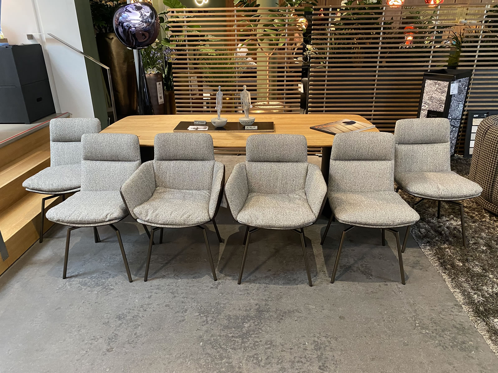 Stuhlgruppe Faye 40 Jahre Edition Ausstellungsstück