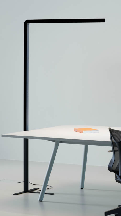 TEAM PRO Stehleuchte