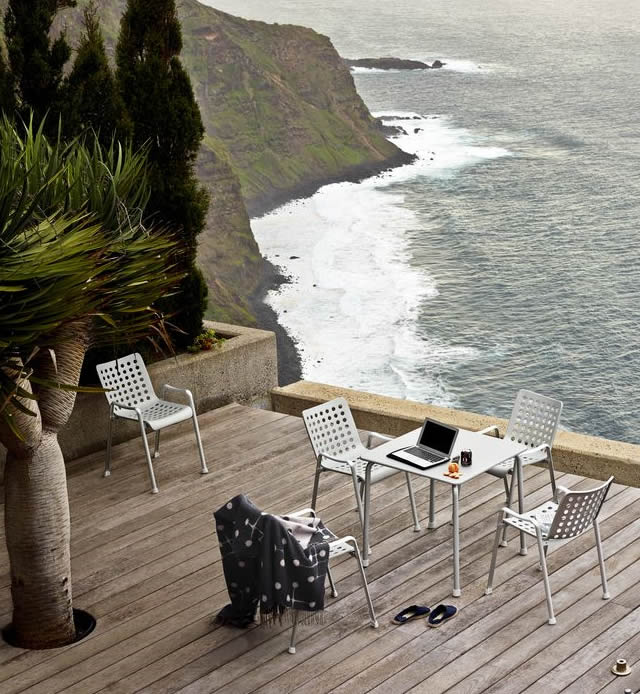 Eames Wool Blanket Wolldecke Dot Patern