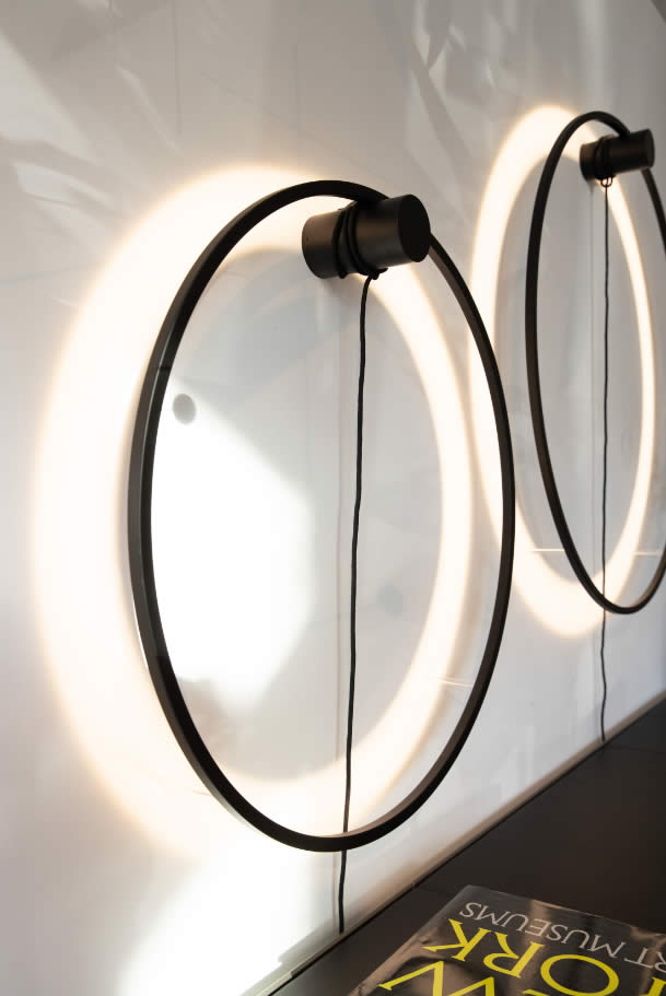 Holy LED Wandleuchte