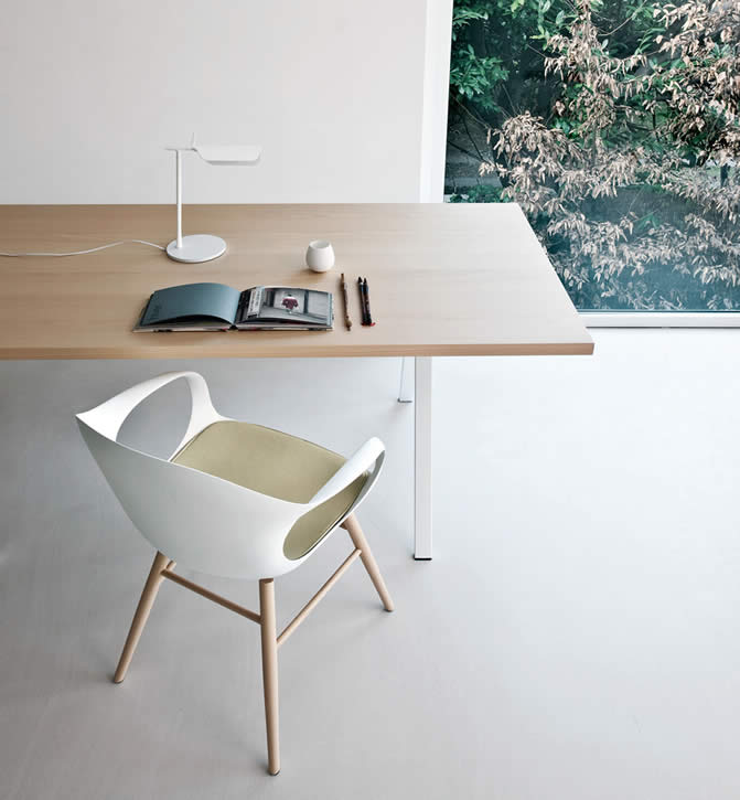 Elephant Stuhl Holzgestell