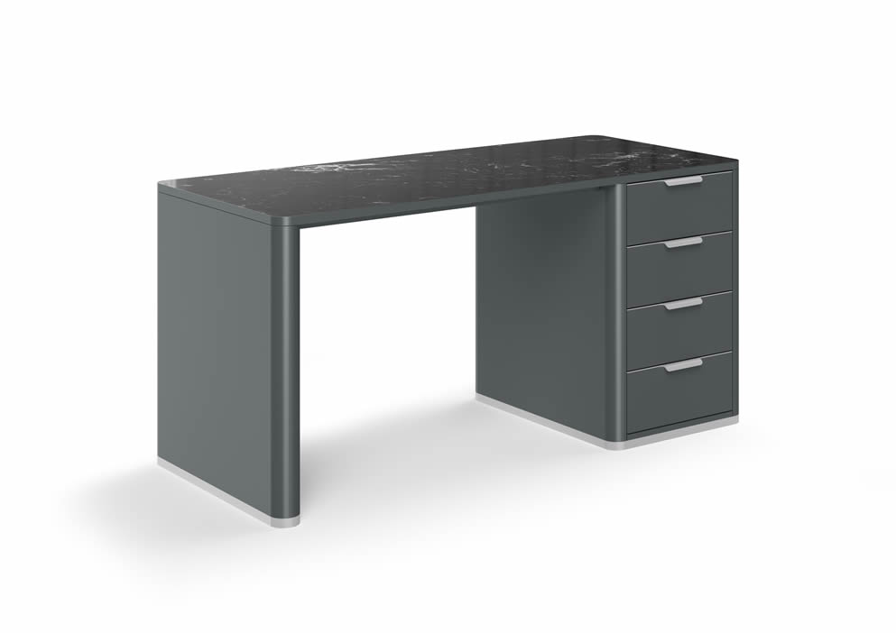 New Classic Line Schreibtisch T50