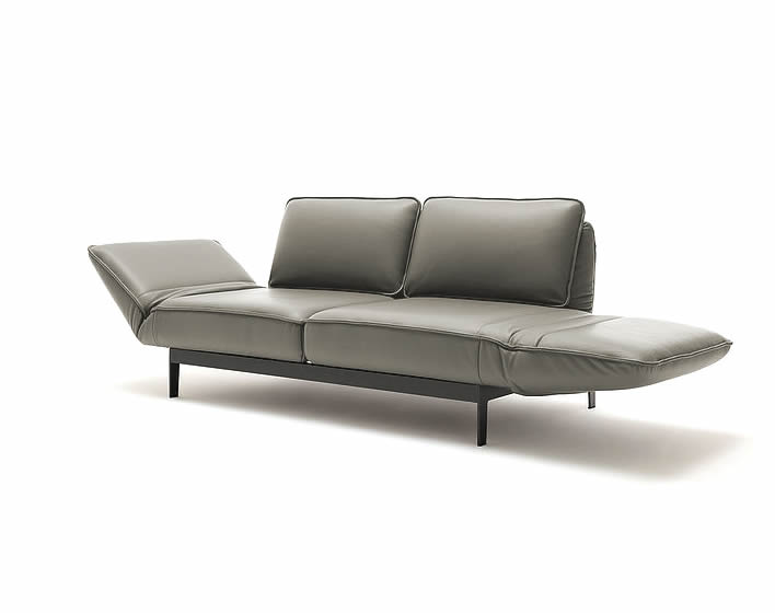 Sofa MERA Vorzugsgarnitur mit Liegerücken