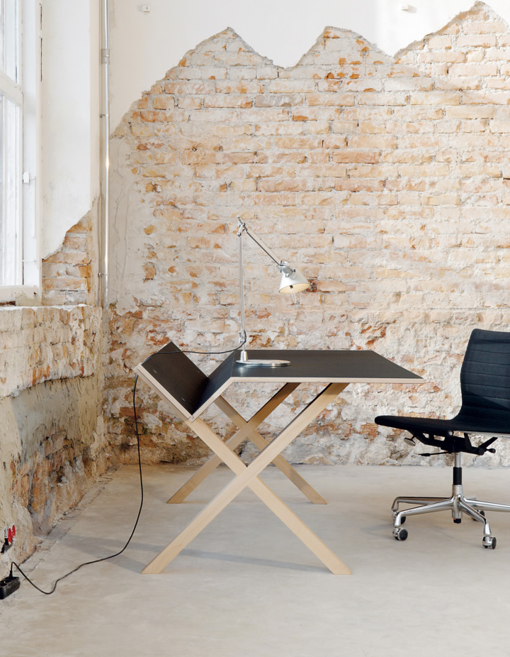 Schreibtisch/Sekretär Kant