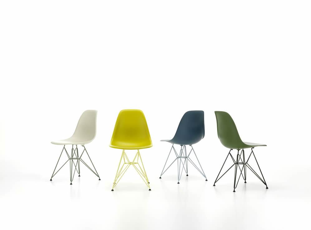 Eames Plastic Side Chair RE DSR Colours