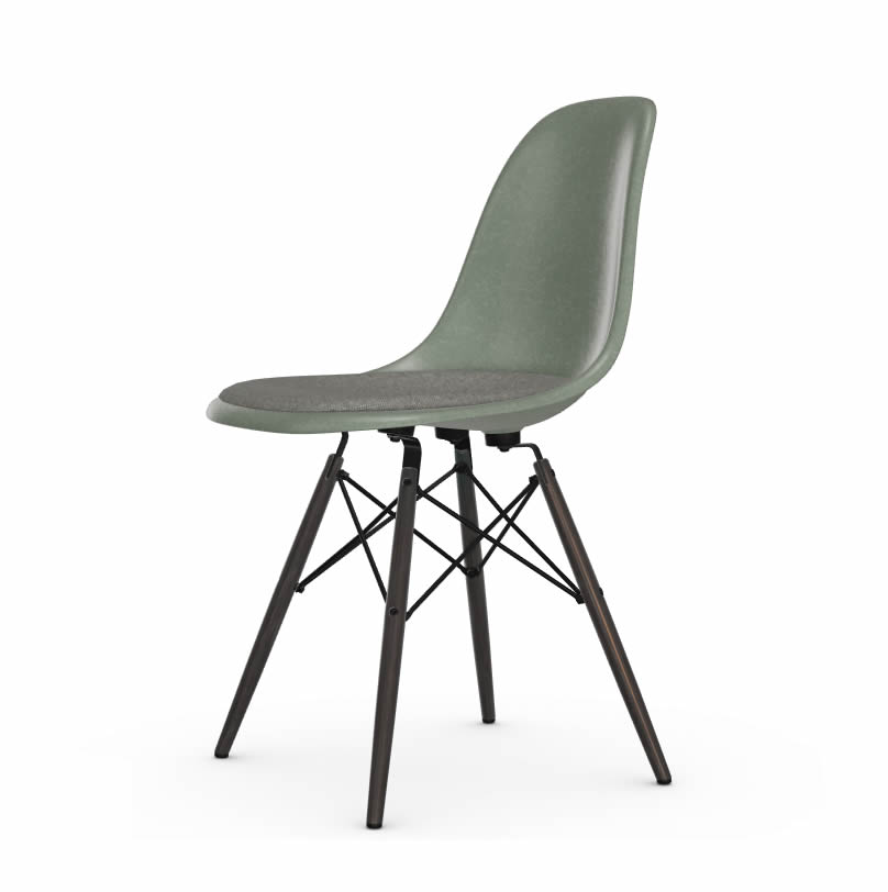 Eames Fiberglass Chair DSW mit Sitzkissen