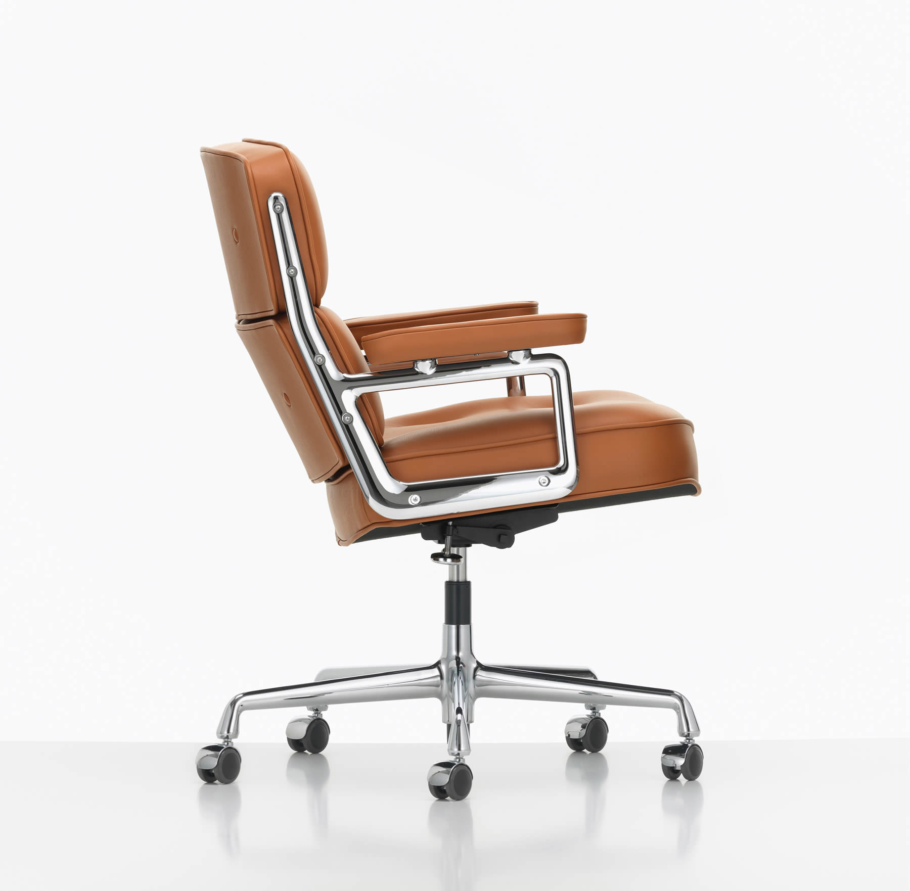 Lobby Chair ES 104 Leder Premium F