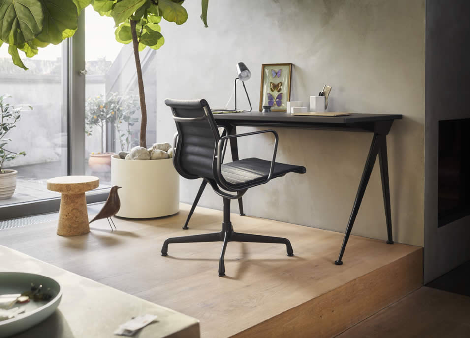 Compas Direction Schreibtisch