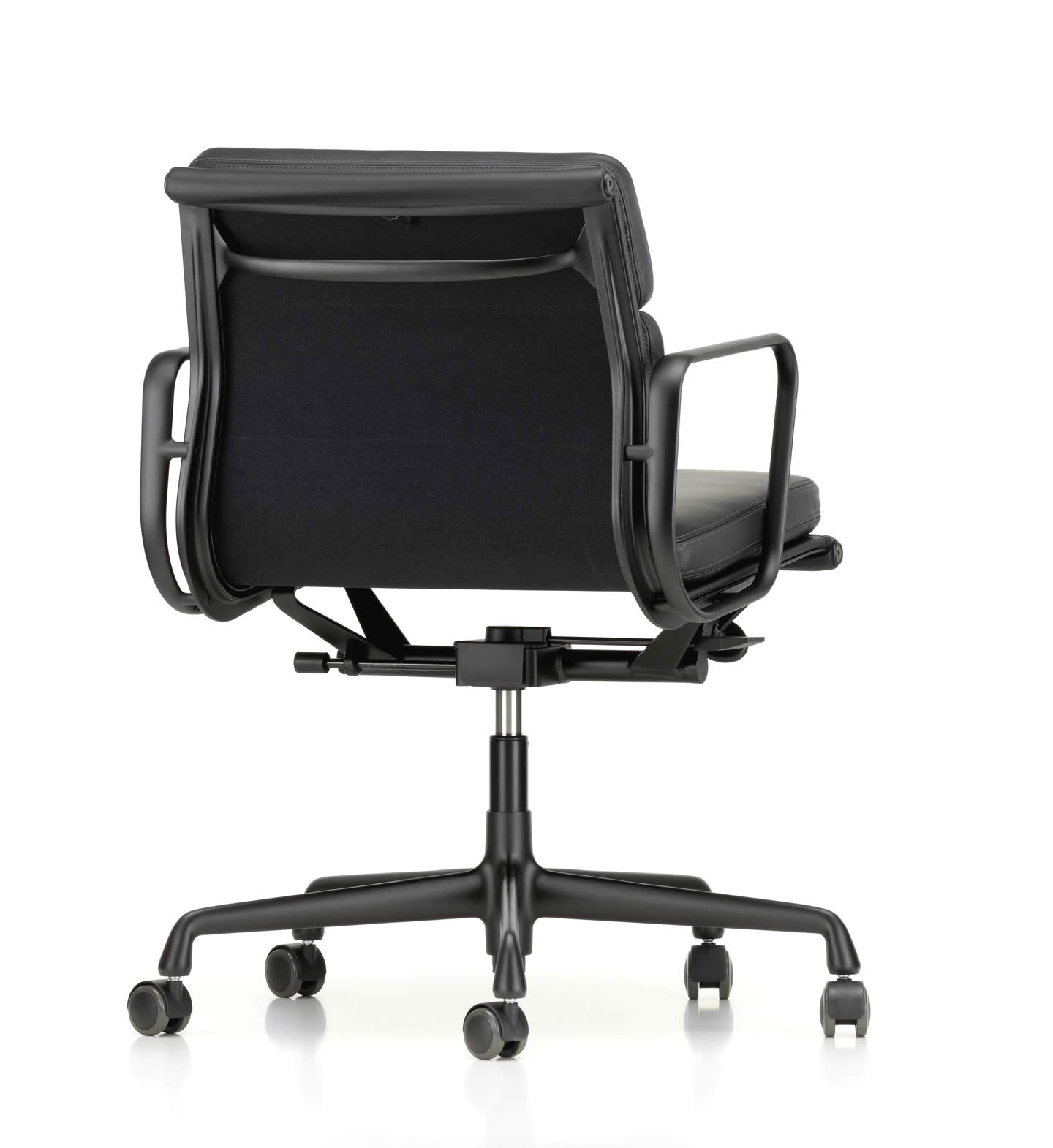 Soft Pad Chair EA 217/219