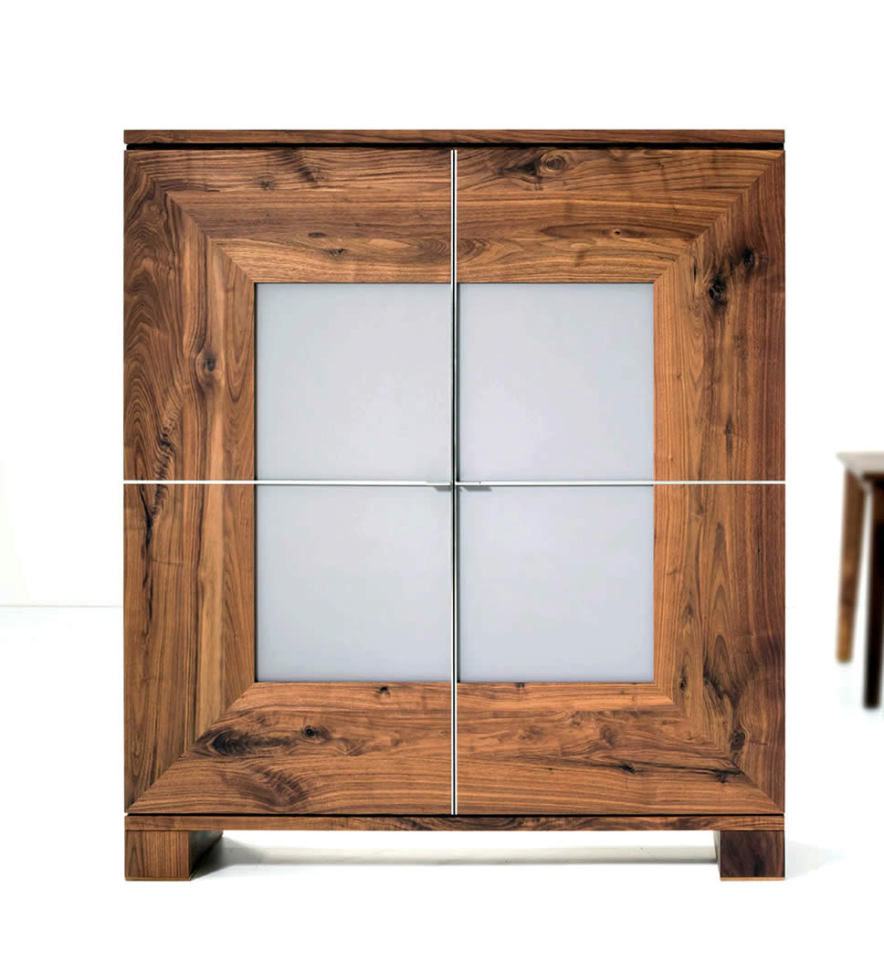 Varus Mittlerer Schrank