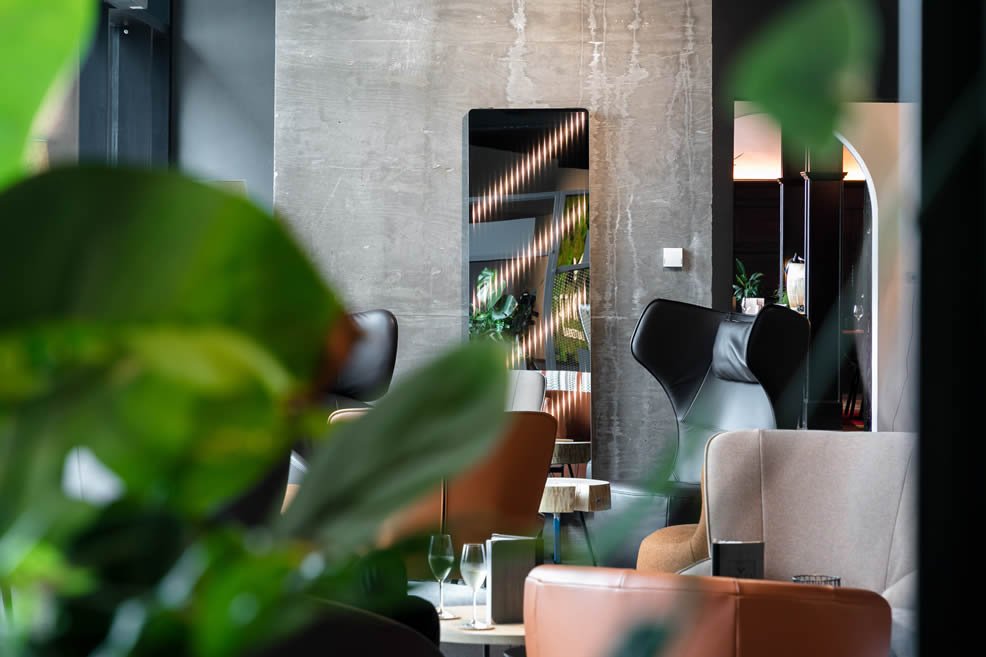 Ambiloom® Design Spiegel mit Licht