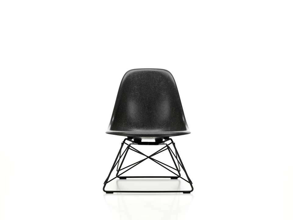 Eames Fiberglass Side Chair LSR