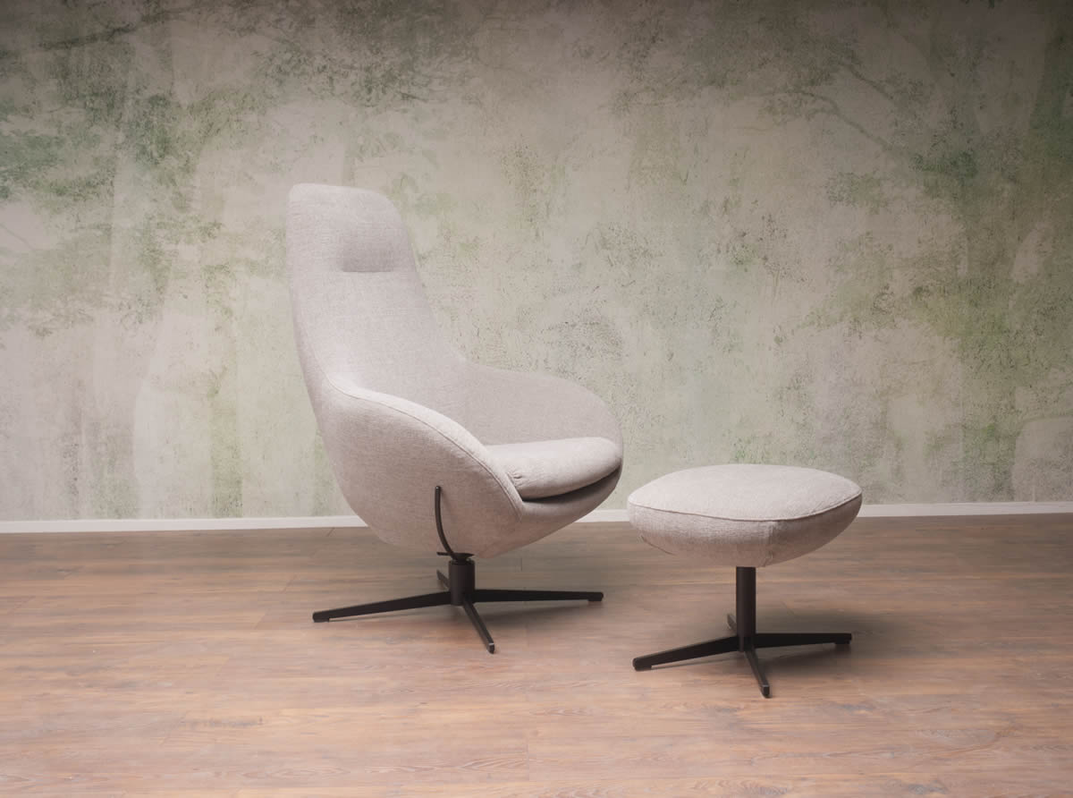 Sessel Manira mit Hocker