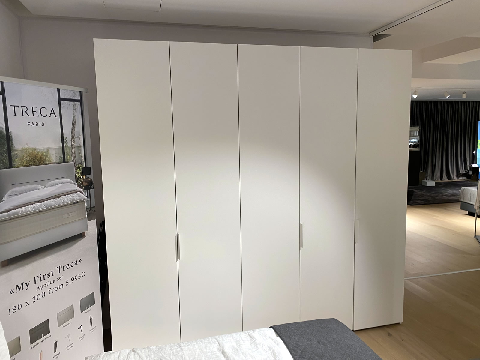Drehtürenschrank Intaro 15375 Ausstellungsstück