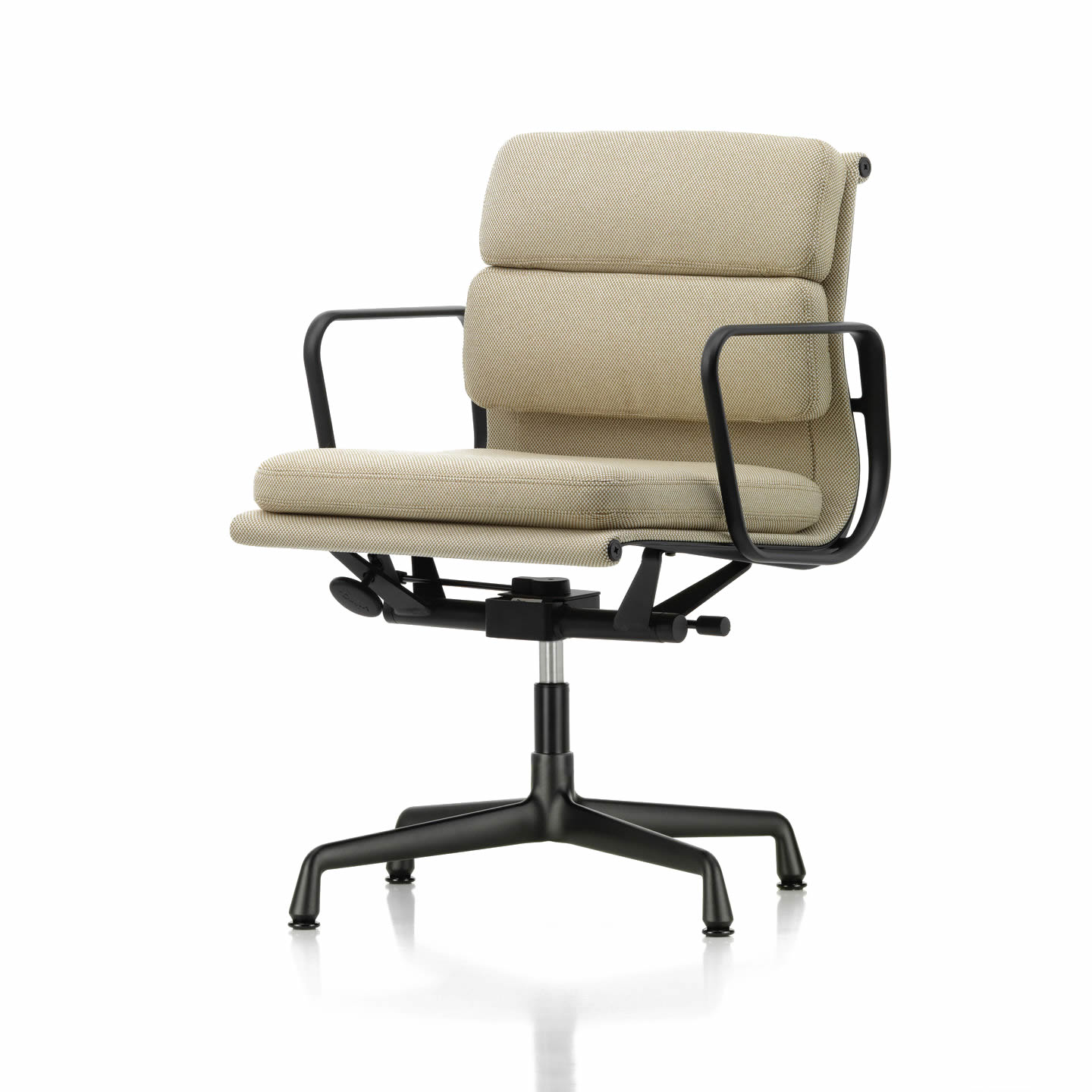 Soft Pad Chair EA 231