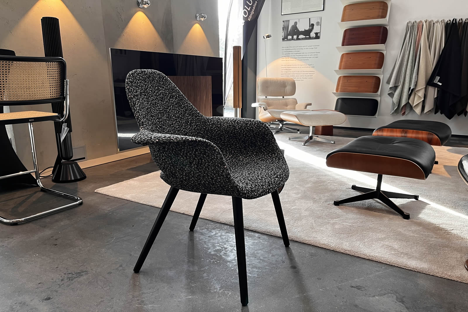 Stuhl Organic Conference 17111 Ausstellungsstück