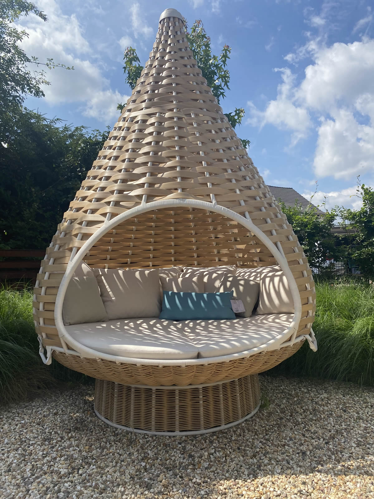 Gartenlounger Nestrest 16570 Ausstellungsstück