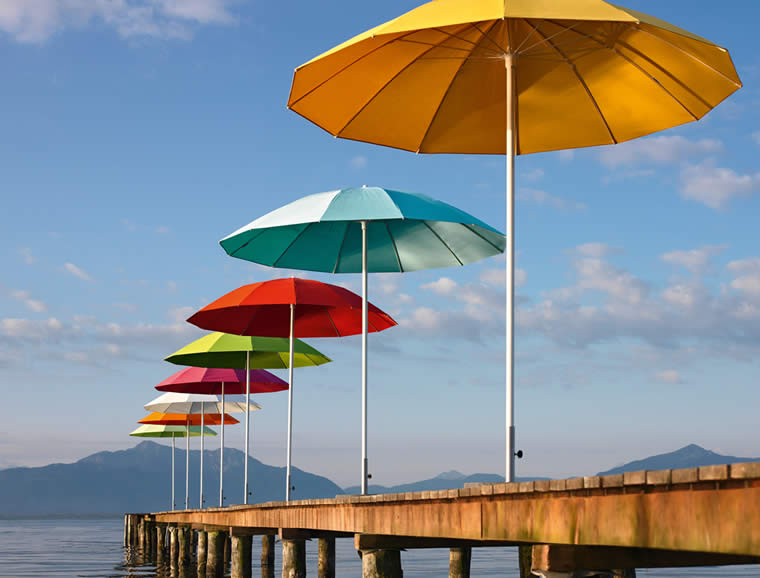 Pagodenschirm mit Bodenplatte