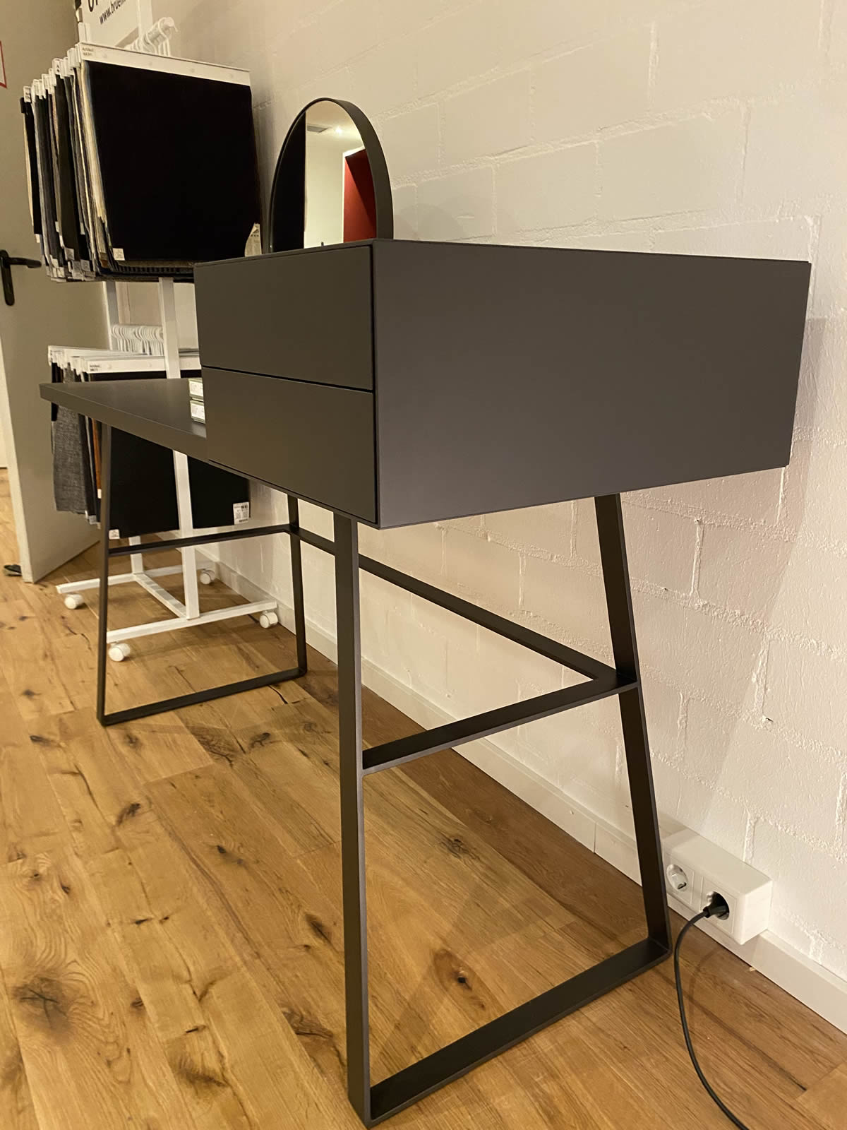 Highboard Cabaret 2021 matt Ausstellungsstück