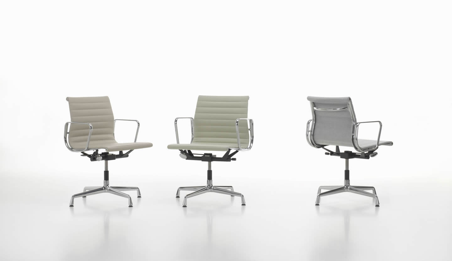 Aluminium Chair EA 131