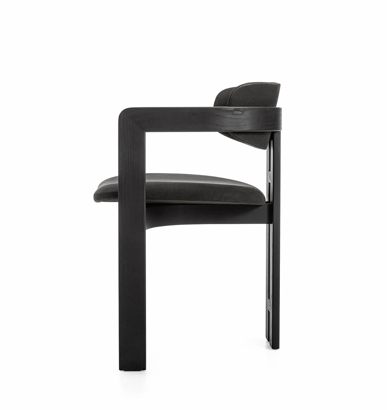 0414 Armlehnstuhl TOTAL COLOR Version