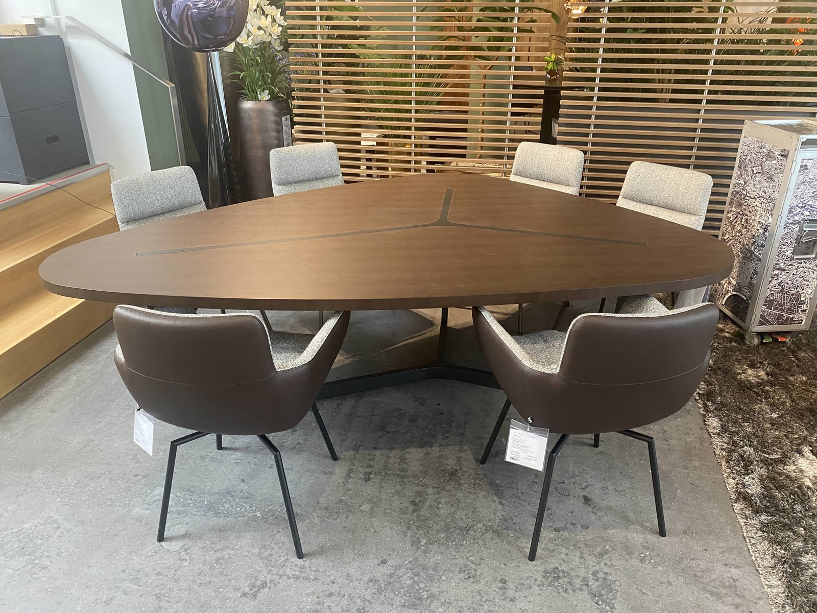 Esstisch Seven 12024 Ausstellungsstück