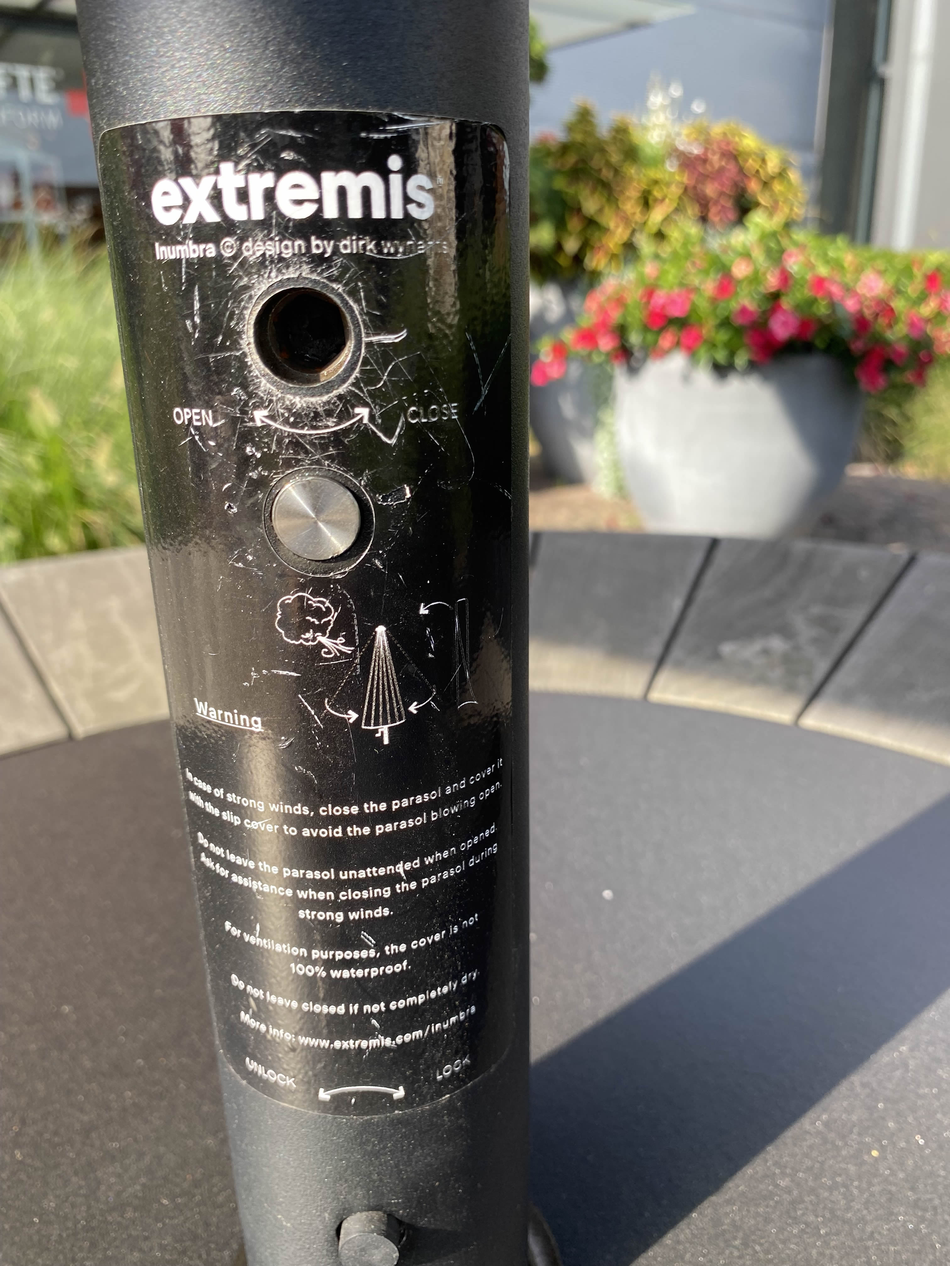 Tischgruppe Pantagruel 17993 Ausstellungsstück