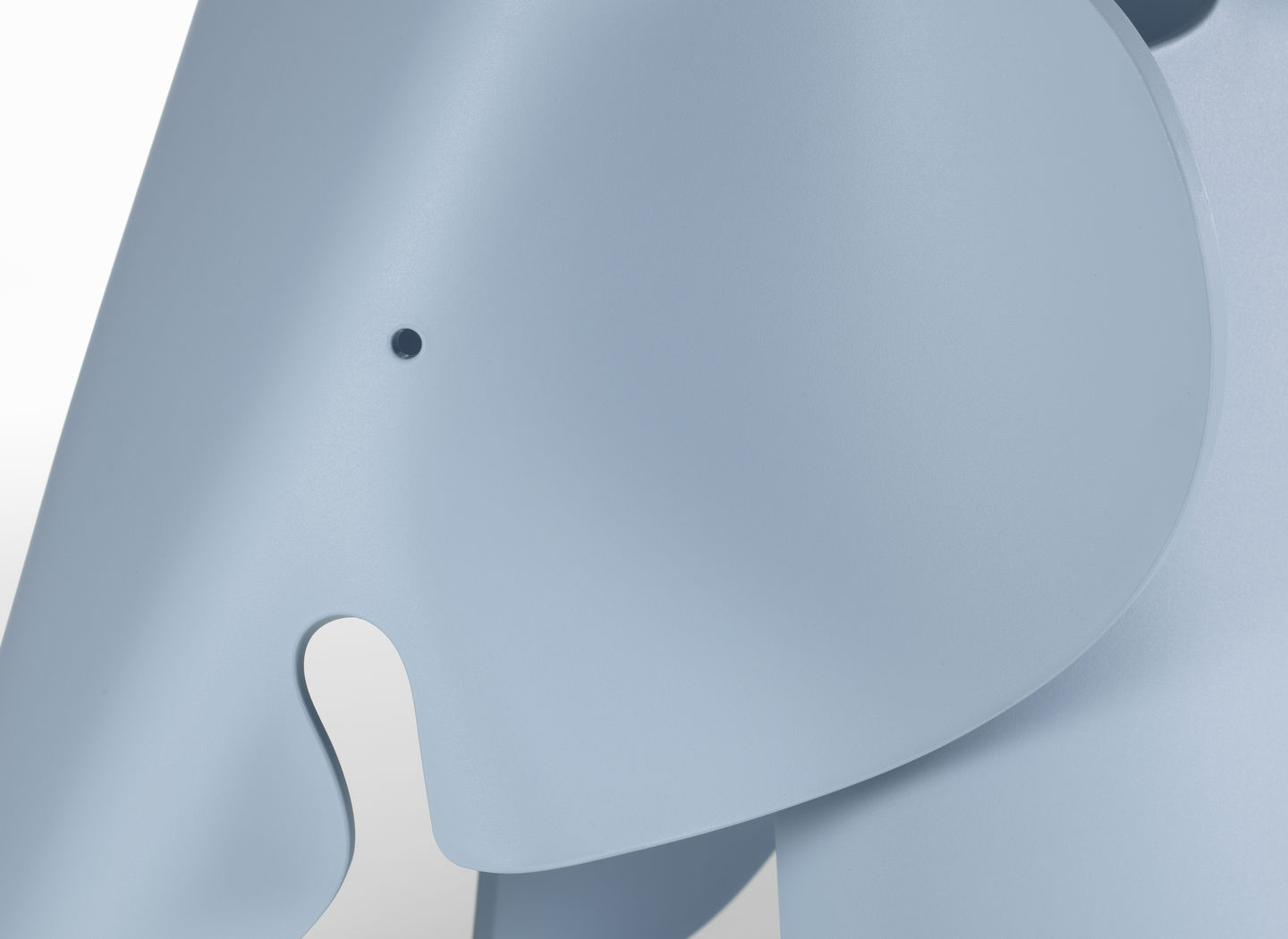 Eames Elephant RE
