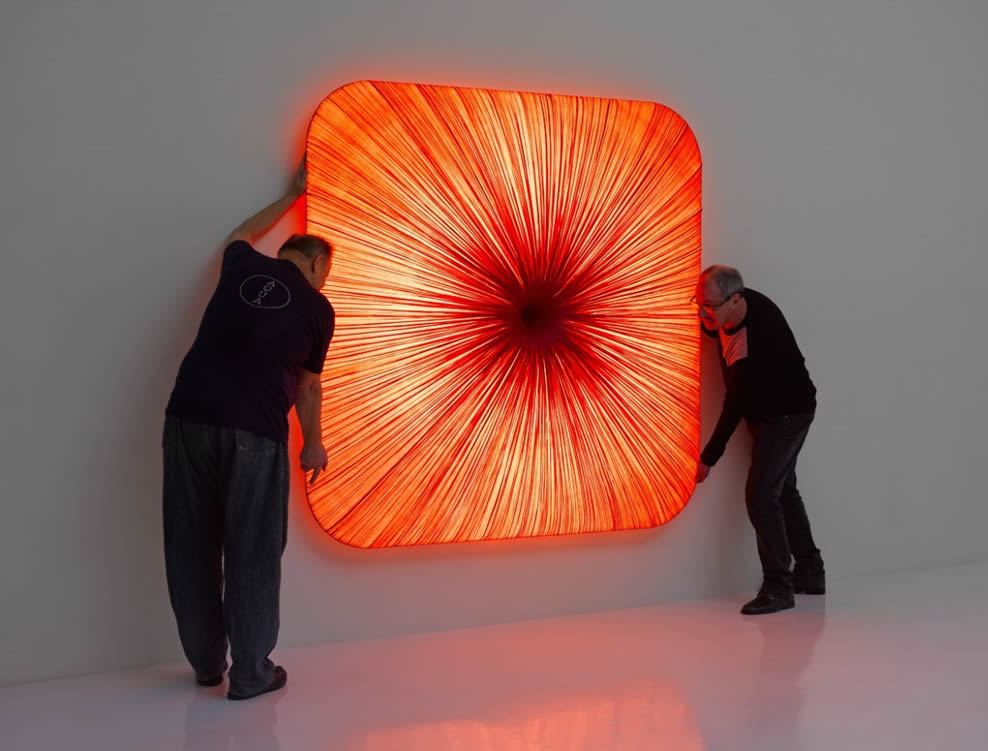 Nara Wand- und Deckenleuchte