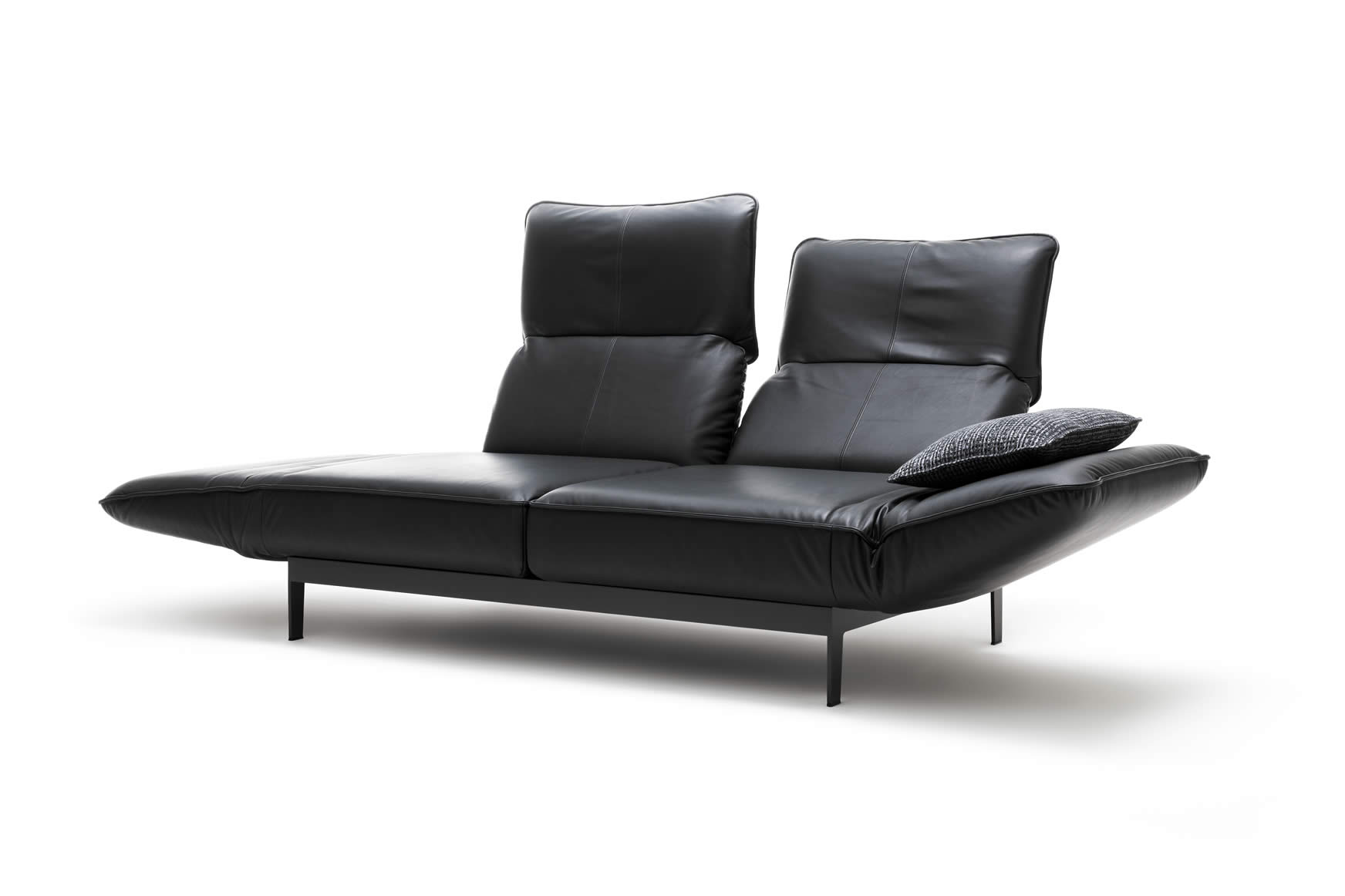 Sofa MERA Vorzugsgarnitur mit Liegerücken