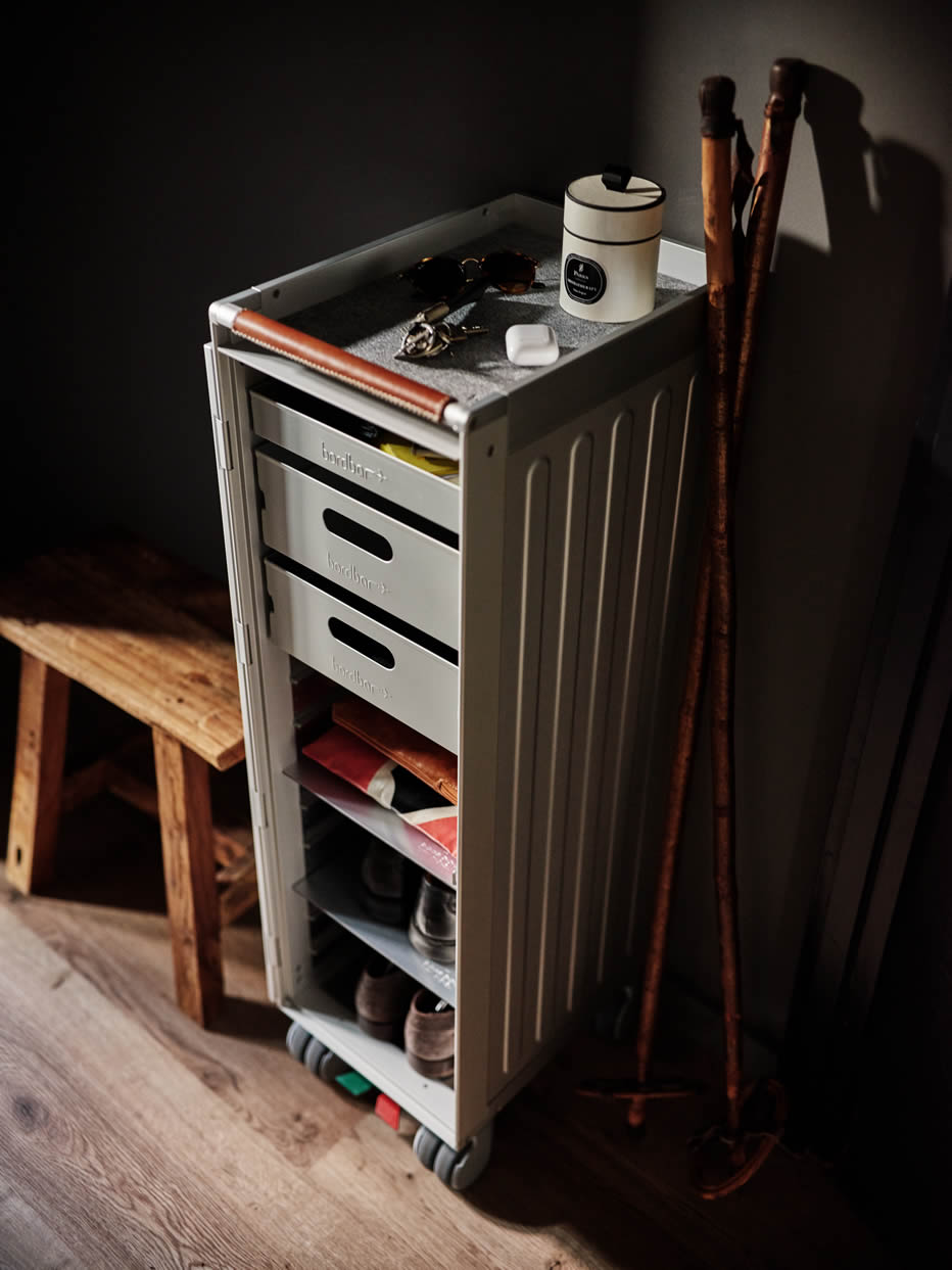 Voyager mit Entry Equipment Set