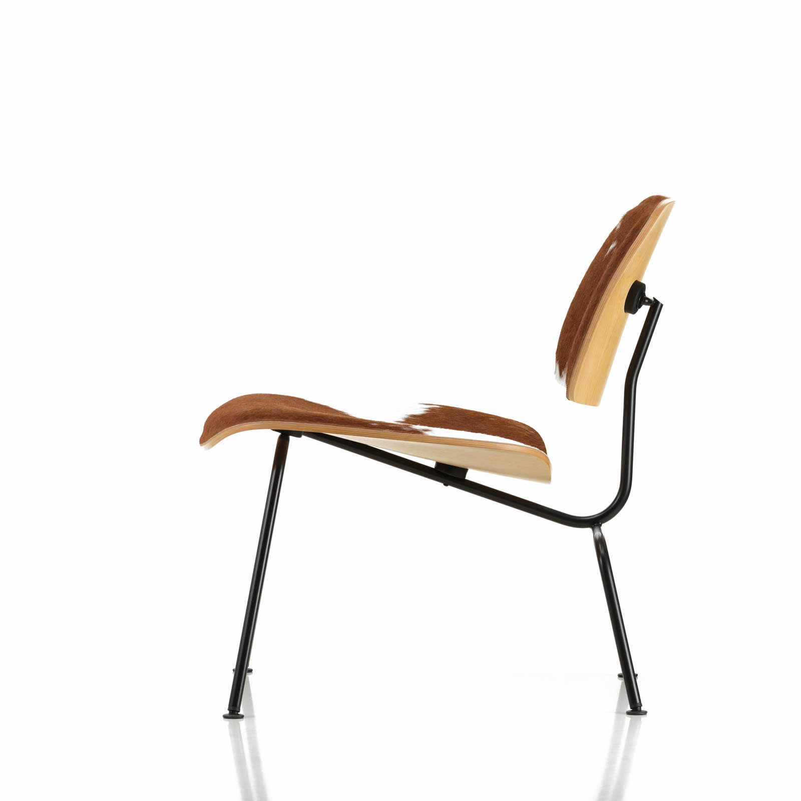 Plywood Group LCM Calfs Skin Stuhl