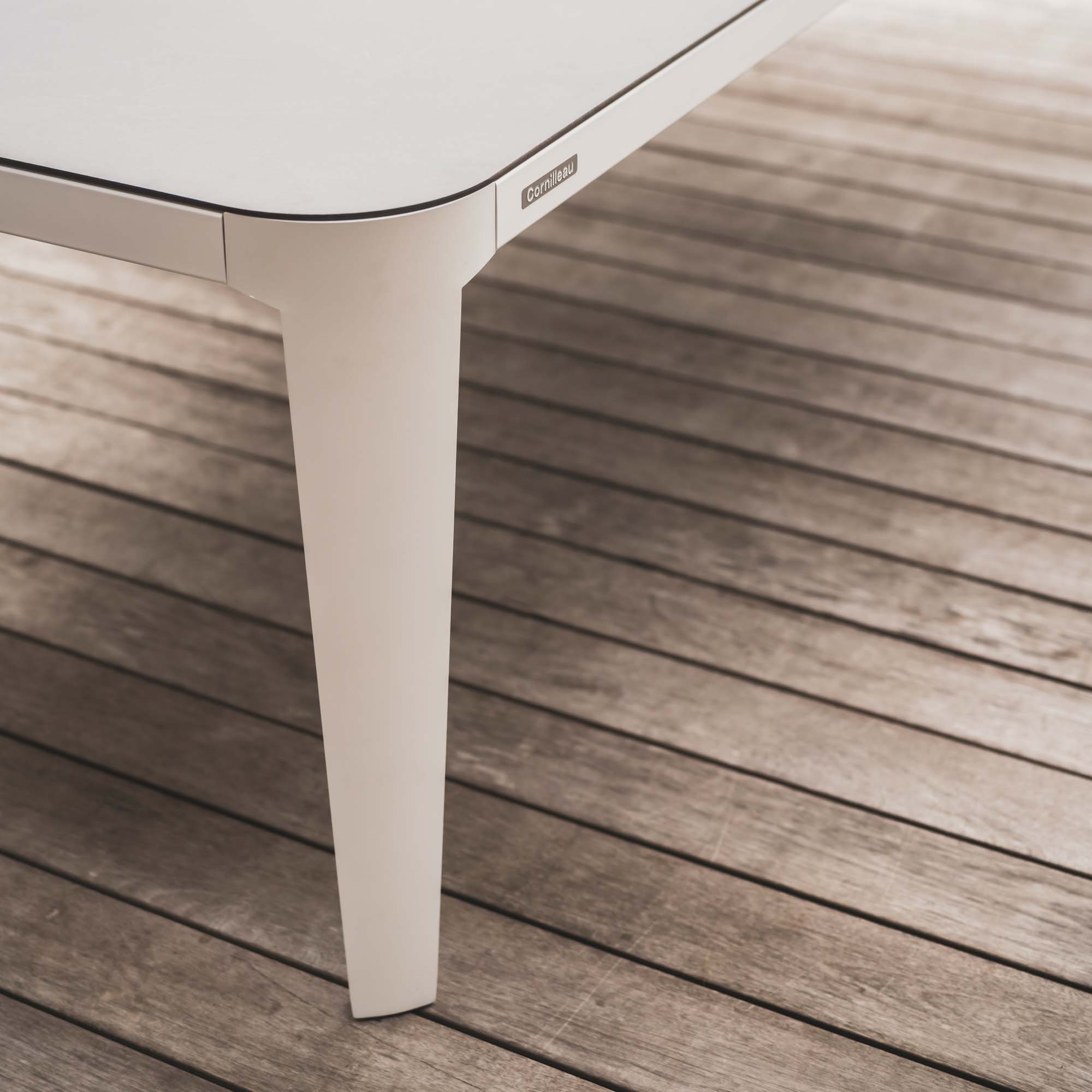 Hyphen Outdoor Tischtennistisch