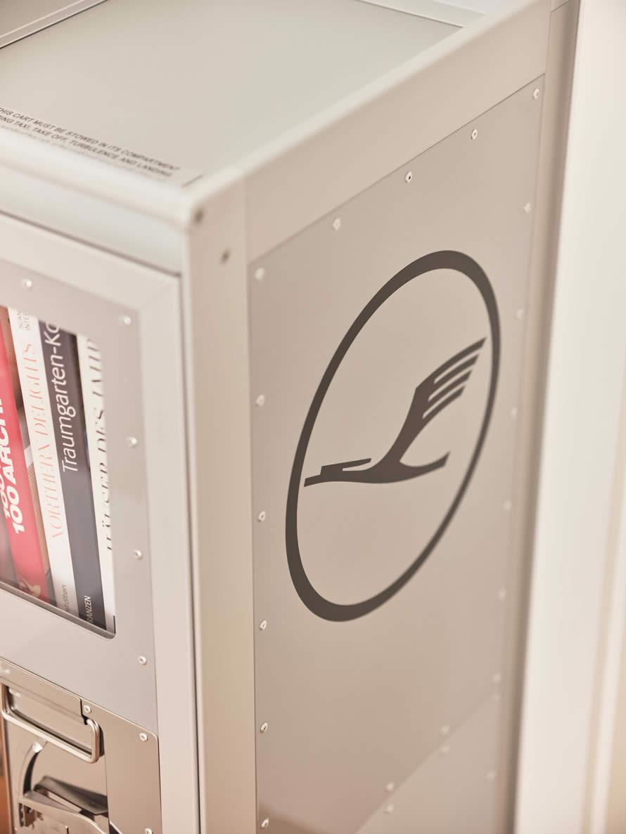 JU-52 Lufthansa Flugzeugtrolley