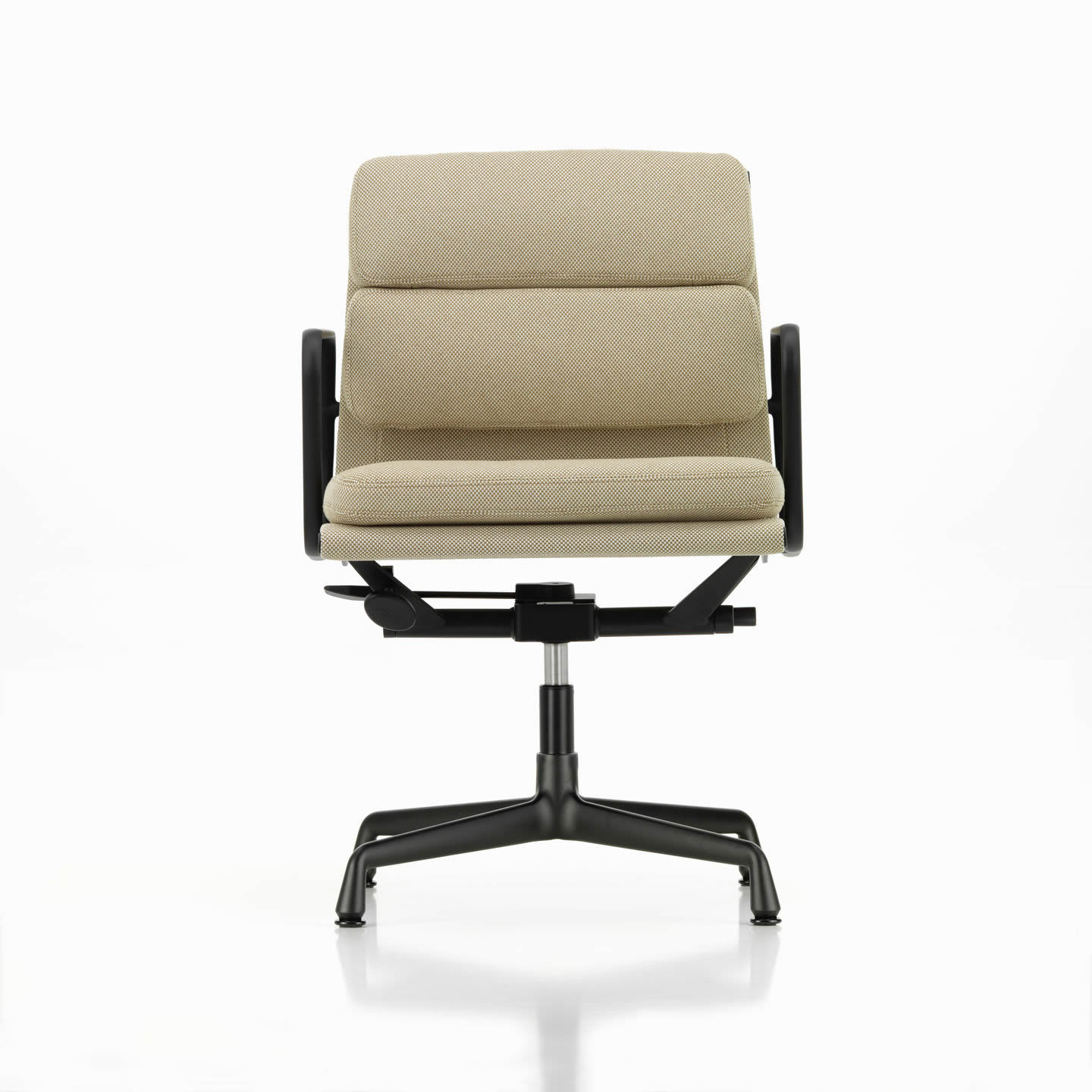Soft Pad Chair EA 231