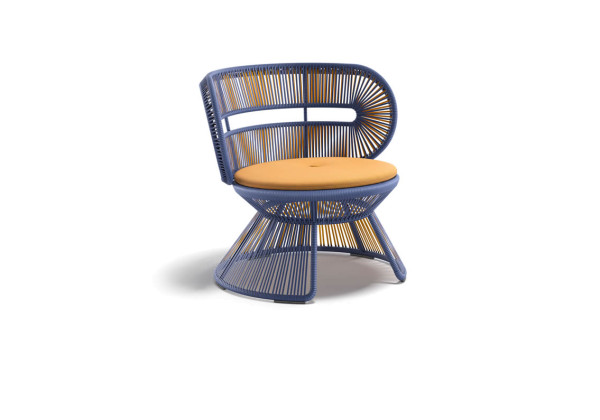 CIRQL NU Lounge Chair mit Standfuß