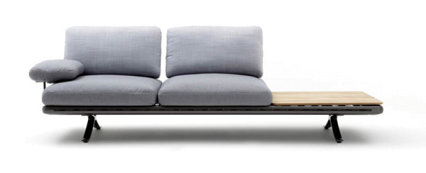 Yoko Sofa mit Teak-Ablage