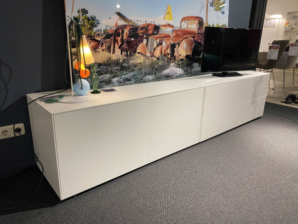 Lowboard F10 16335 Ausstellungsstück