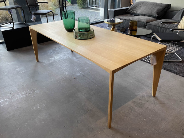 Esstisch Delta 10317 Ausstellungsstück