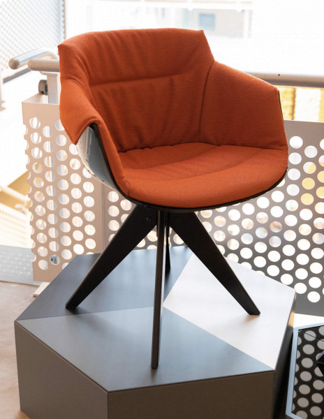 Stuhl Flow Chair Slim 9857 Ausstellungsstück